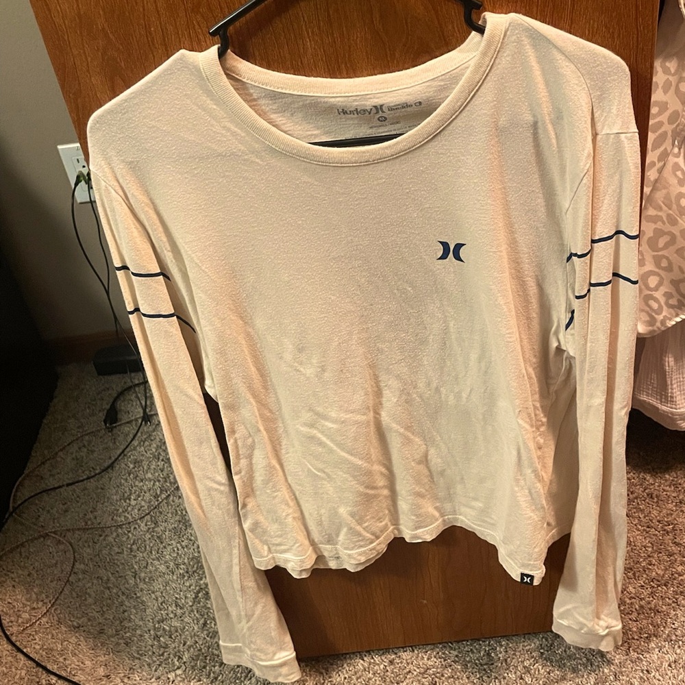 Medium Hurley Women’s Long Sleeve